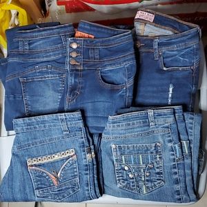 $2 bundle box (5 items) Jeans, yoga pants